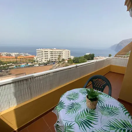 En Gigantes, Tenerife Apartment