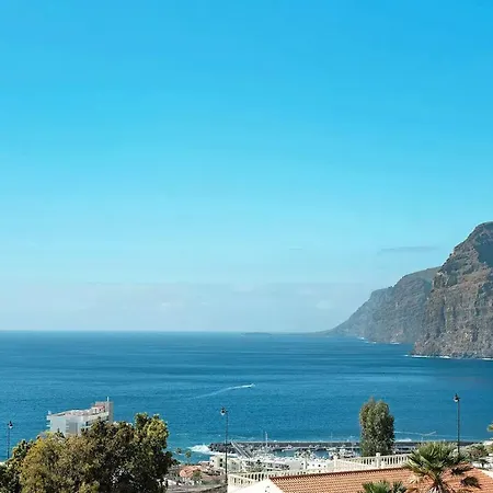 En Gigantes, Tenerife Apartment *